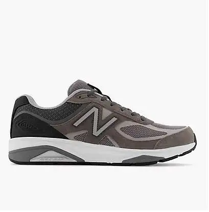 M New Balance 1540 (Version 2 & 3)