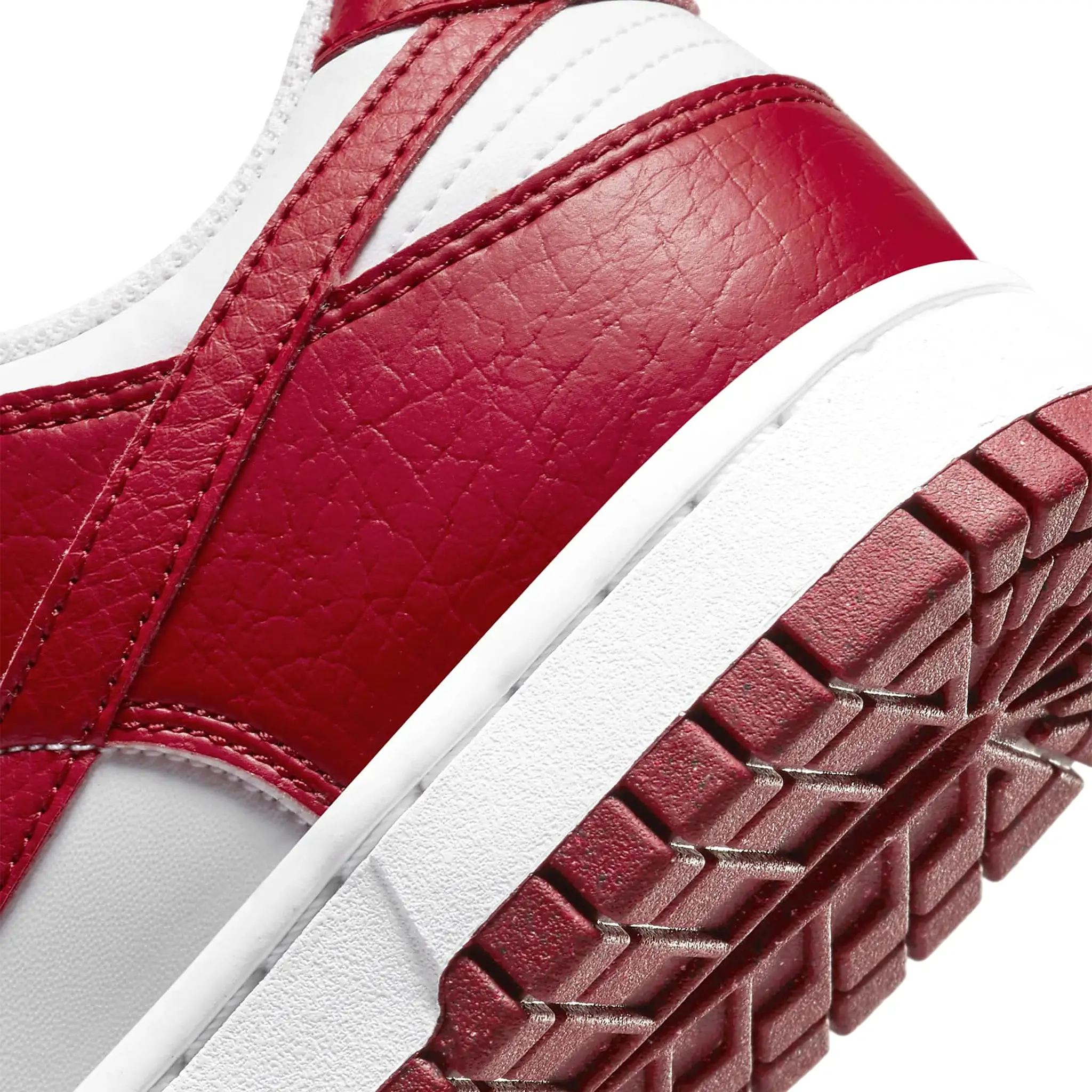 Nike Dunk Low Next Nature White Gym Red (W)