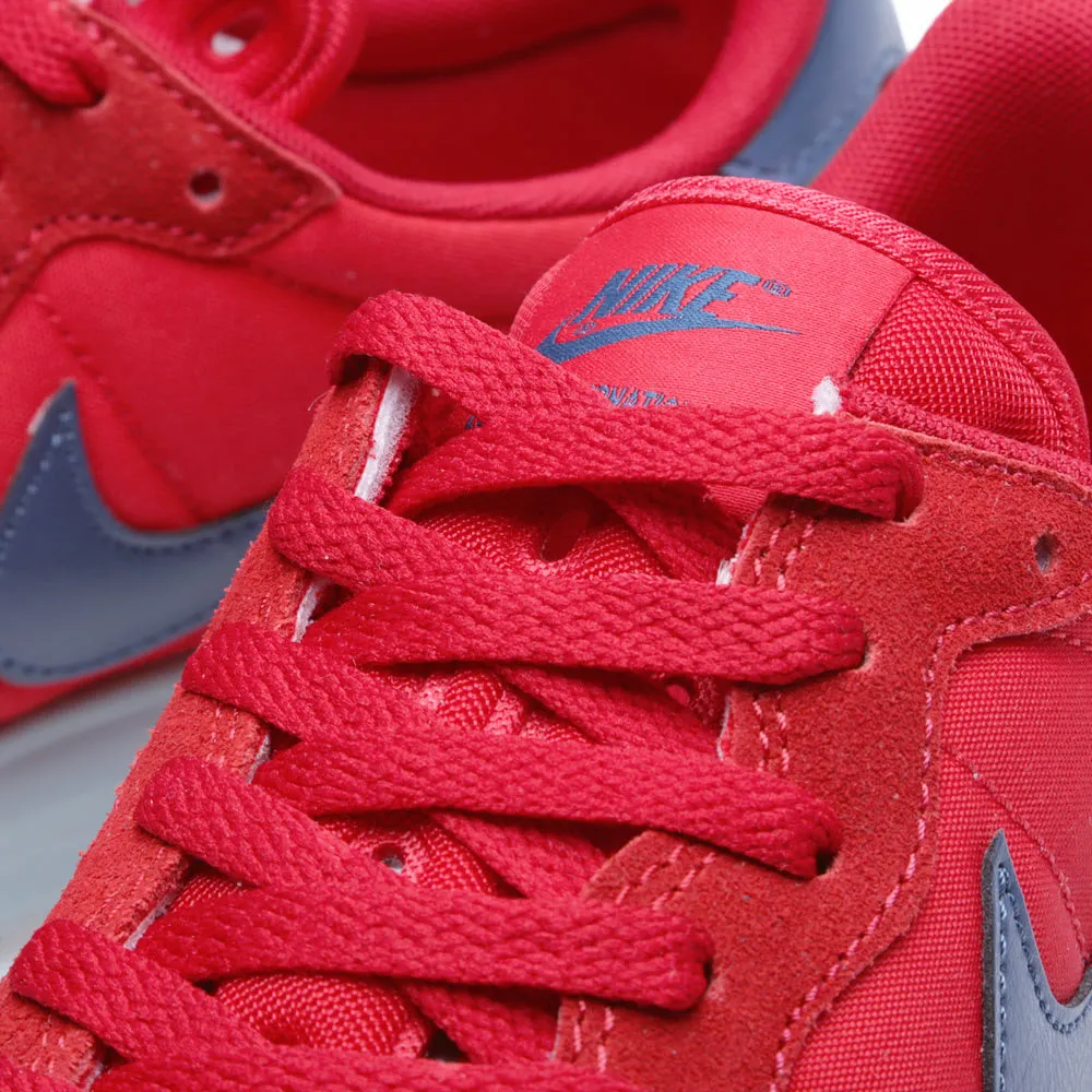 Nike Lunar InternationalistUniversity Red