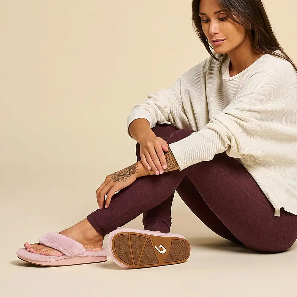 Olukai Women's Kipe'a Heu Shearling Slipper - Pink Clay