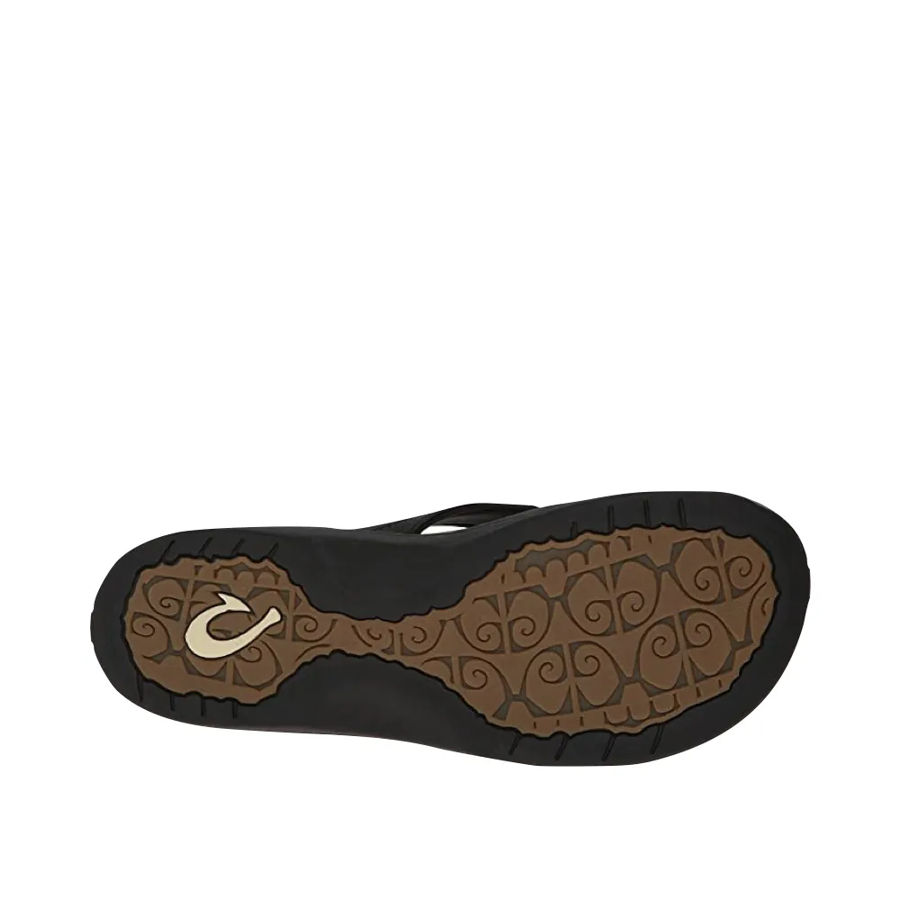 OluKai Women's Ohana Thong Sandal in Black