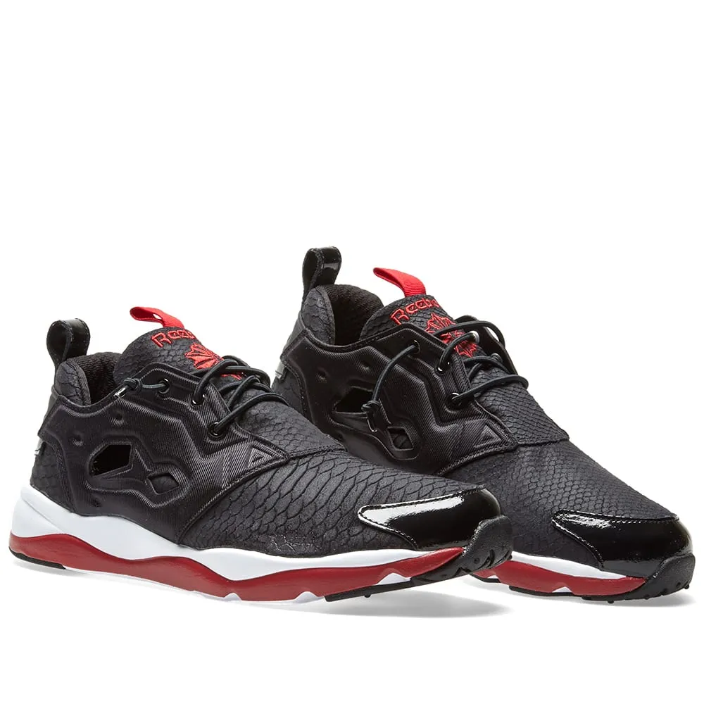 Reebok Furylite StageBlack & Flash Red