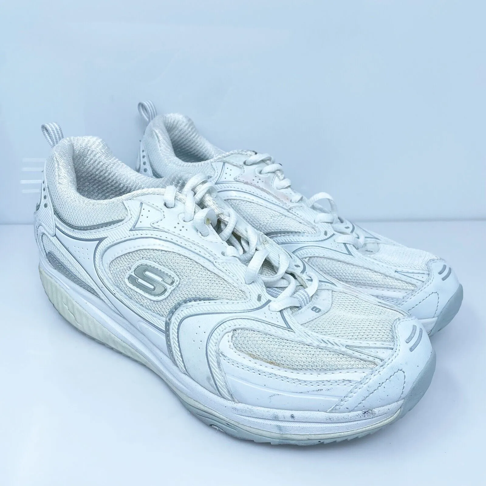 Skechers Womens Shape Ups 12323 White Casual Shoes Sneakers Size 9