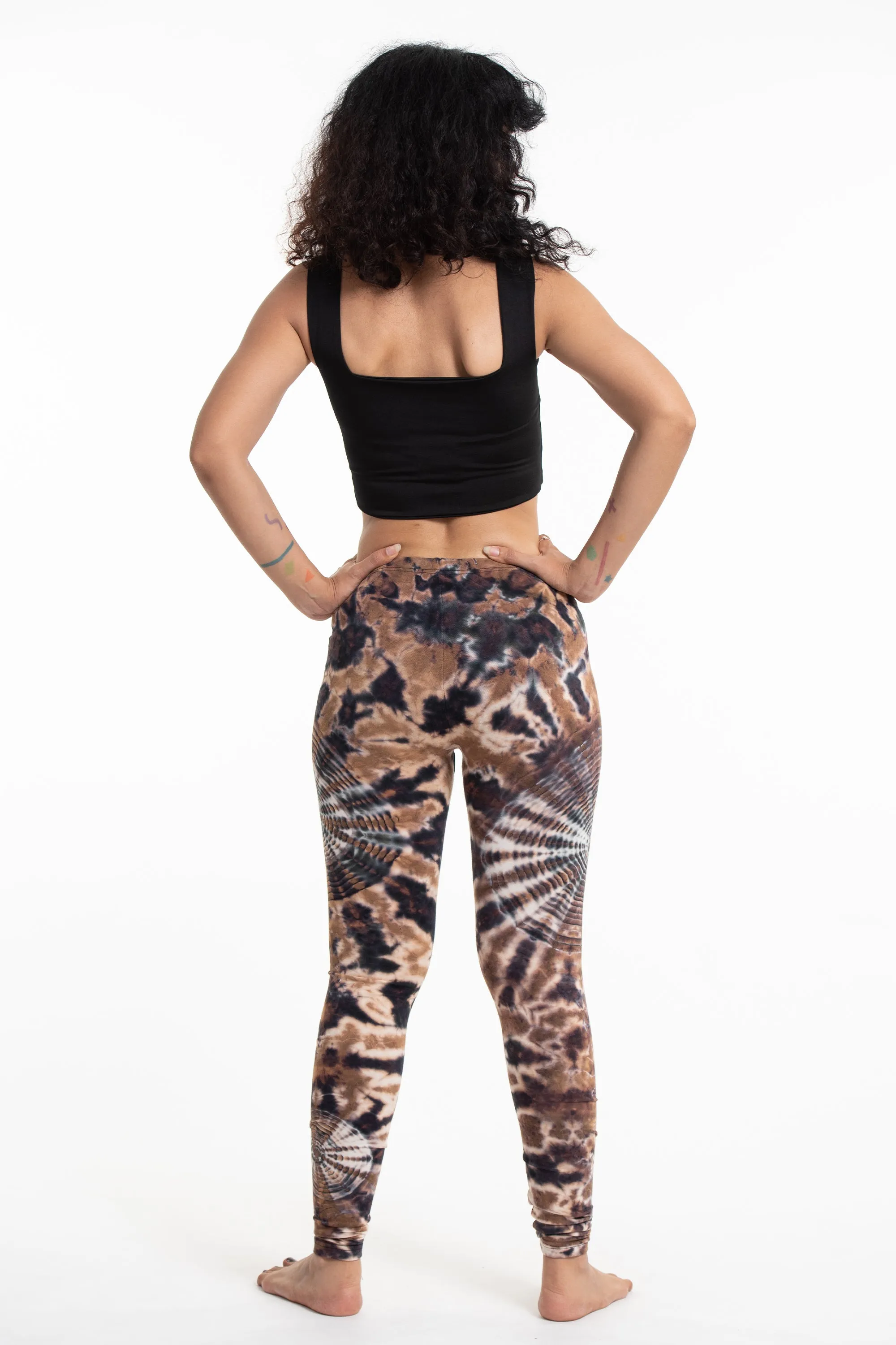 Swirls Tie Dye Cotton Leggings in Brown